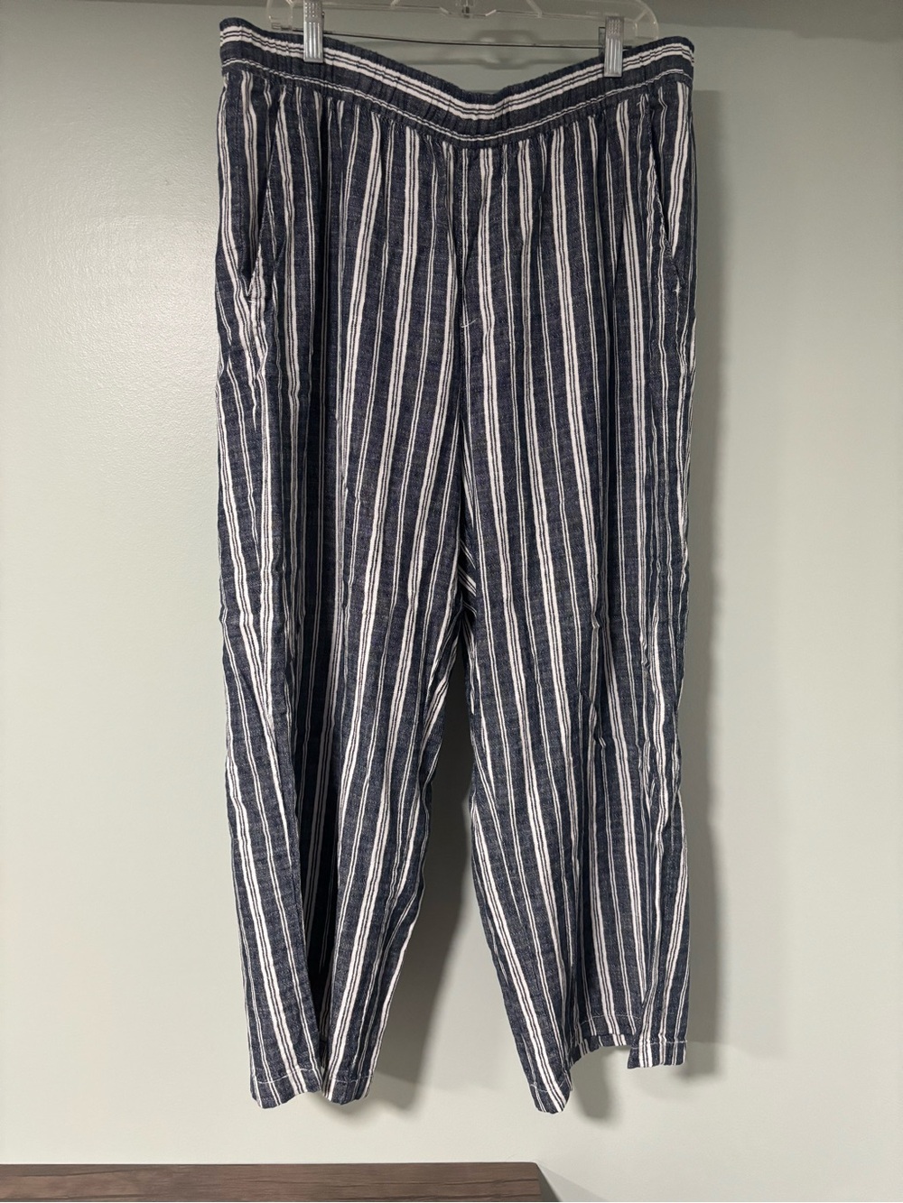 Old Navy Navy & White Striped Wide Leg Pants